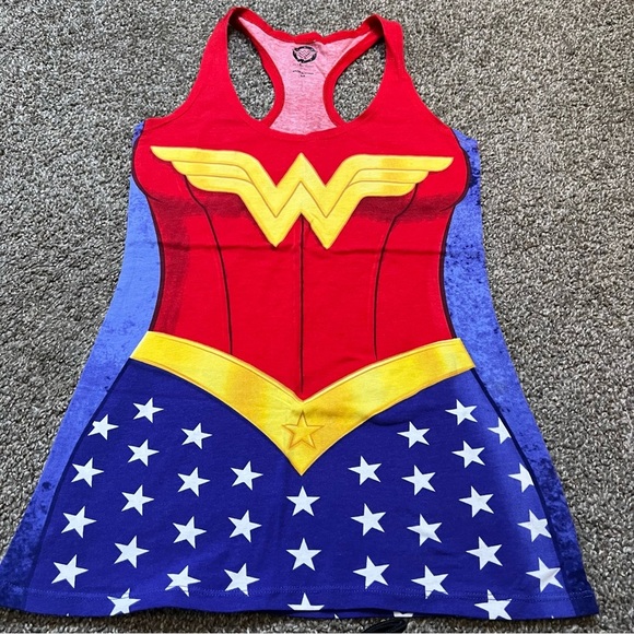 Wonder Woman’s Tank Top - Picture 1 of 3